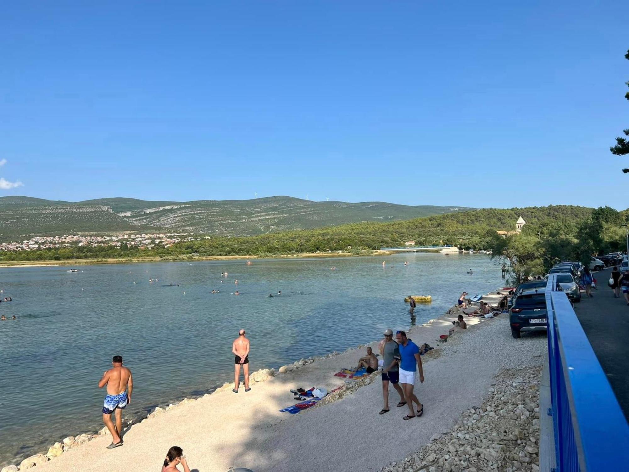 Apartmani Lidija Karin Donji Donji Karin Dış mekan fotoğraf