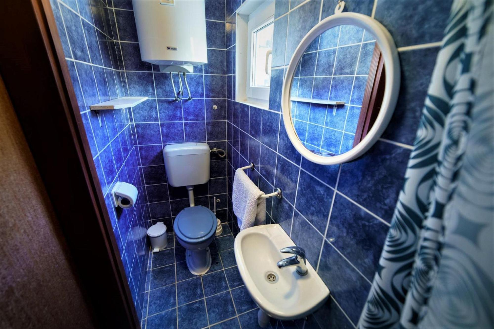 Apartmani Lidija Karin Donji Donji Karin Dış mekan fotoğraf